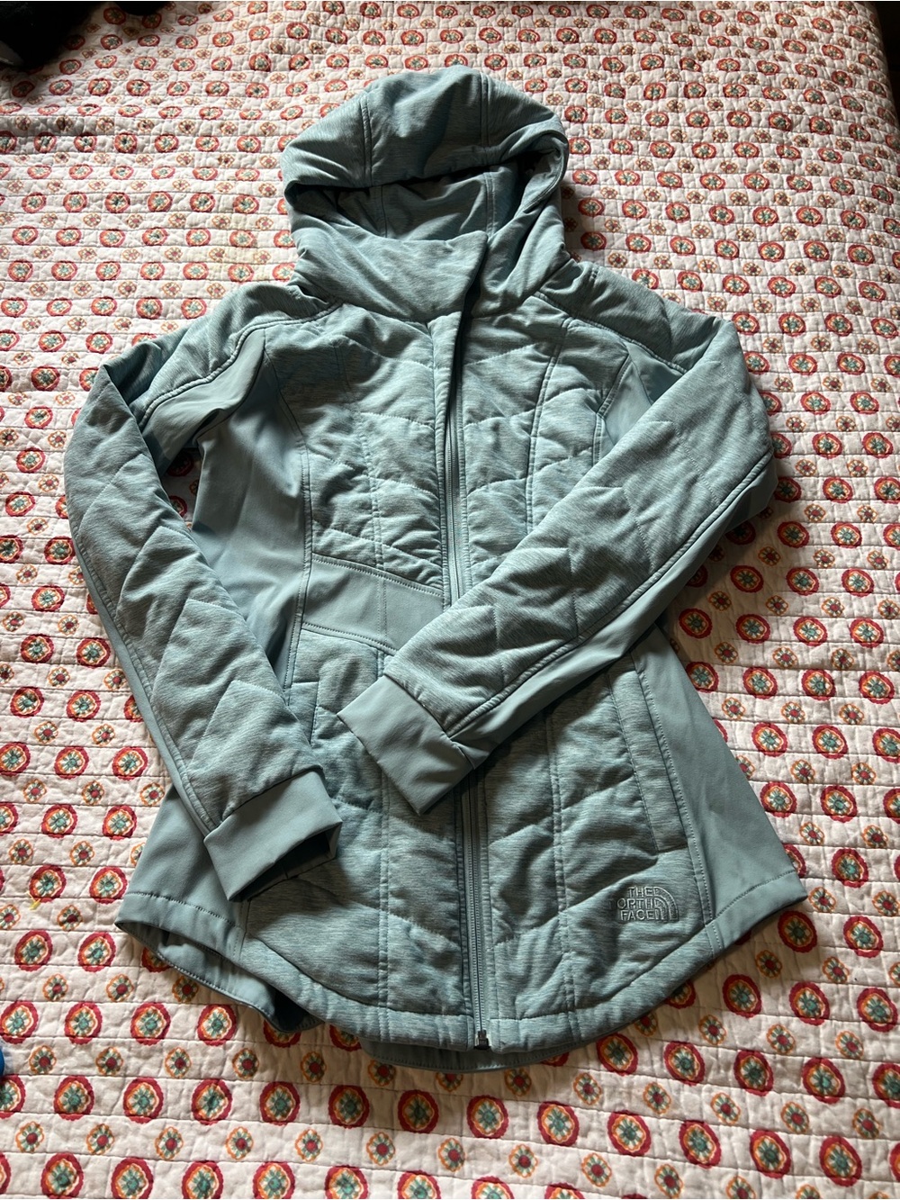 The North Face Pseudio Light Aqua Lightweight Jacket size small